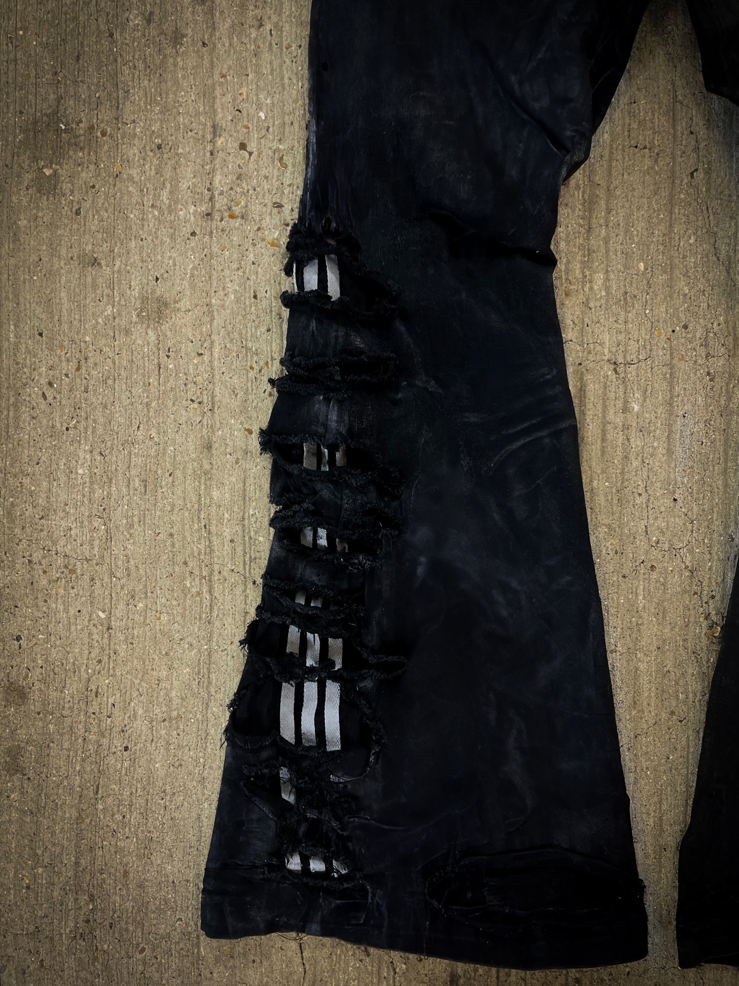 UNDERSTRIPED DESTROYED BOLAN DENIM (SOLD OUT)
